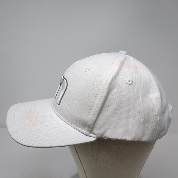 Travis Mathew Snapback Cap White One Size Adjustable Embroidered Vented Holes - Picture 3 of 8